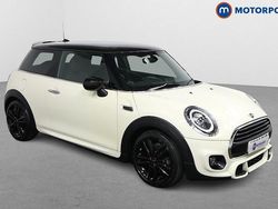 Used 2021 Mini Cooper Hatch Hatchback | £17,149 (Fair price)