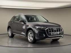 Manhattan gray metallic Used 2020 Audi Q5 Sport SUV | £23,150 (Fair price)