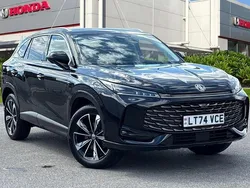 Black Used 2024 MG HS SE SUV | £20,995 (Expensive)