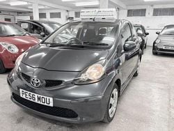 Grey Used 2006 Toyota Aygo Hatchback | £2,995 (Good price)