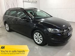 Black Used 2015 VW Golf VII S Estate | £9,000 (Good price)