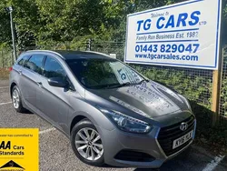 Silver Used 2016 Hyundai i40 Estate | £5,995 (A bit pricey)