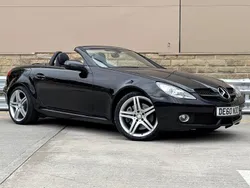 Black Used 2010 Mercedes SLK200 Cabriolet | £4,895 (Good price)