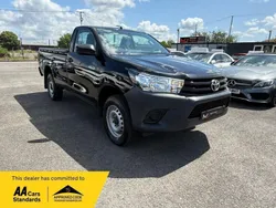 Black Used 2018 Toyota HiLux Active Pickup | £13,695 (Fair price)