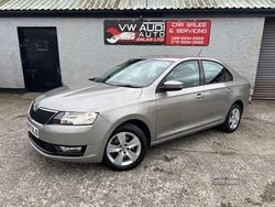 Beige Used 2018 Skoda Rapid SE Hatchback | £7,495 (Fair price)