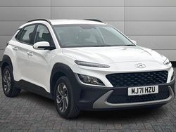 White Used 2022 Hyundai Kona SE SUV | £15,574 (Good price)