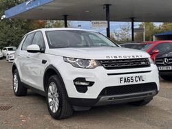 White Used 2016 Land Rover Discovery Sport SE SUV | £9,495 (Fair price)