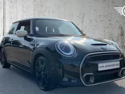 Green Used 2022 Mini Cooper S Hatch Hatchback | £23,771 (A bit pricey)