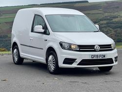 White Used 2019 VW Caddy Trendline MPV | £6,999 (Super price)