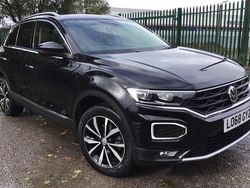 Black Used 2018 VW T-Roc SEL SUV | £14,390 (Fair price)