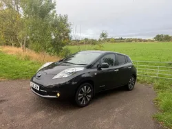Black Used 2016 Nissan Leaf Tekna Hatchback | £3,495 (Fair price)