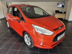 Red Used 2014 Ford B-MAX Zetec MPV | £4,495 (Expensive)