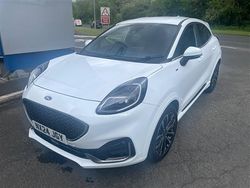 Frozen white Used 2024 Ford Puma ST-Line Hatchback | £21,000 (Expensive)