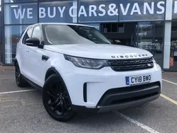 White Used 2018 Land Rover Discovery 5 HSE SUV | £26,995 (A bit pricey)