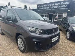 Grey Used 2019 Peugeot Partner MPV | £6,950 (Expensive)