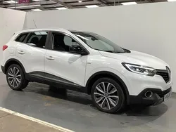 White Used 2018 Renault Kadjar Signature SUV | £8,298 (Fair price)