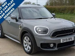 Used 2019 Mini Cooper S Countryman Classic SUV | £17,495 (Fair price)
