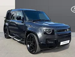 Used 2025 Land Rover Defender HSE Dynamic SUV | £54,463 (Super price)
