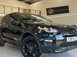 Black Used 2019 Land Rover Discovery Sport HSE Luxury SUV | £15,995 (Fair price)