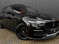 Black Used 2018 Maserati Levante GranLusso SUV | £28,990 (Expensive)