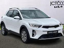 White New 2024 Kia Stonic 2 SUV | £18,276 (Good price)