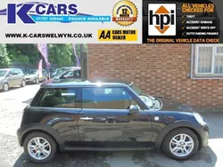 Black Used 2013 Mini ONE Hatch Hatchback | £5,450 (Expensive)