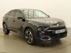 Metallic perla nera black New 2025 Citroën C4 PureTech Hatchback | £20,998 (Fair price)