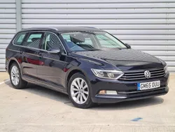 Black Used 2015 VW Passat SE Estate | £4,995 (Fair price)