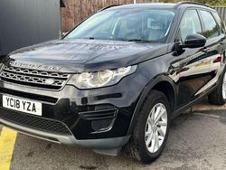 Black Used 2018 Land Rover Discovery Sport SE SUV | £9,995 (Good price)
