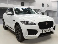 White Used 2019 Jaguar F-Pace Chequered Flag SUV | £22,500 (Fair price)
