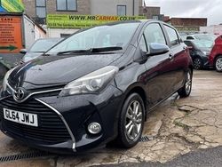 Black Used 2014 Toyota Yaris Hatchback | £8,850 (Fair price)