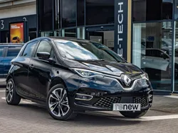 Black Used 2022 Renault Zoe Iconic Hatchback | £13,695 (A bit pricey)