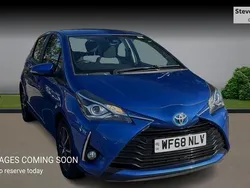 Blue Used 2018 Toyota Yaris Hybrid Hatchback | £10,695 (Fair price)