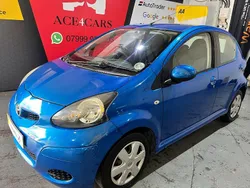 Blue Used 2010 Toyota Aygo Hatchback | £1,990 (Good price)