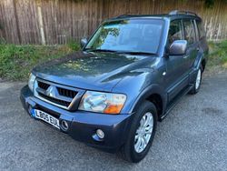 Grey Used 2005 Mitsubishi Shogun Elegance SUV | £4,500