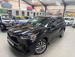 Black Used 2021 Toyota Highlander SUV | £32,911 (Good price)