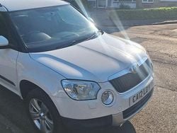 White Used 2012 Skoda Yeti SE SUV | £1,875 (Good price)