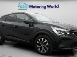 Used 2022 Renault Captur Evolution SUV | £14,700 (Good price)