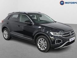 Used 2025 VW T-Roc Style SUV | £22,349 (Good price)
