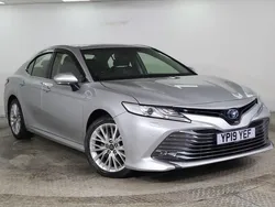 Silver Used 2019 Toyota Camry Sedan | £12,975 (Super price)