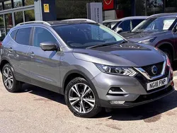 Grey Used 2018 Nissan Qashqai N-Connecta SUV | £11,250 (Good price)