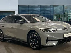Grey Used 2025 VW ID.7 Pro Sedan | £40,644 (Good price)
