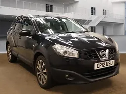 Deep black pearl Used 2012 Nissan Qashqai +2 Tekna SUV | £5,975 (Fair price)