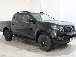 Black Used 2020 Nissan Navara N-Guard Pickup | £17,995 (Fair price)