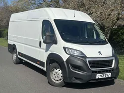 White Used 2019 Peugeot Boxer Van | £10,490 (Fair price)