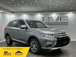 Grey Used 2017 Mitsubishi Outlander SUV | £11,994 (Fair price)