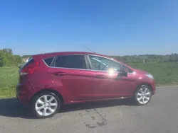 Red Used 2010 Ford Fiesta Titanium Hatchback | £2,395 (Fair price)