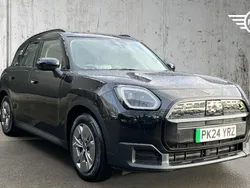 Black Used 2024 Mini Countryman Classic SUV | £32,899 (Good price)