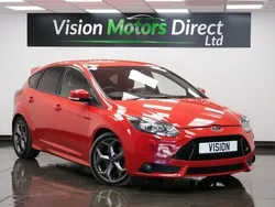 Red Used 2013 Ford Focus ST Hatchback | £5,675 (Good price)