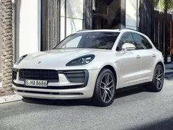 Carrara white metallic Used 2022 Porsche Macan SUV | £46,900 (Good price)